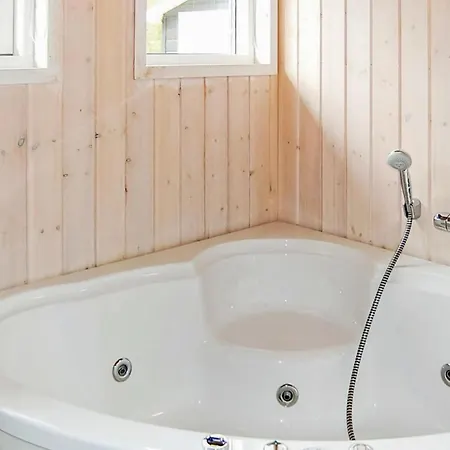 Barsbaeklund Vi Holiday home Aabenraa