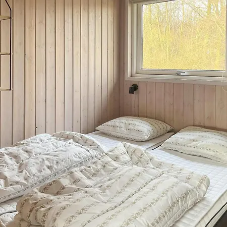 Barsbaeklund Vi Holiday home *